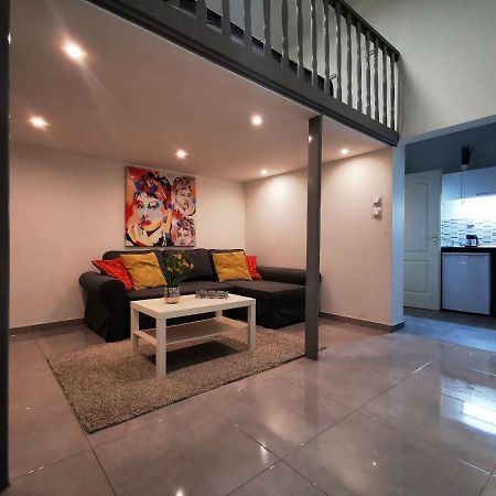 דירות בודפשט Kst Apartman מראה חיצוני תמונה