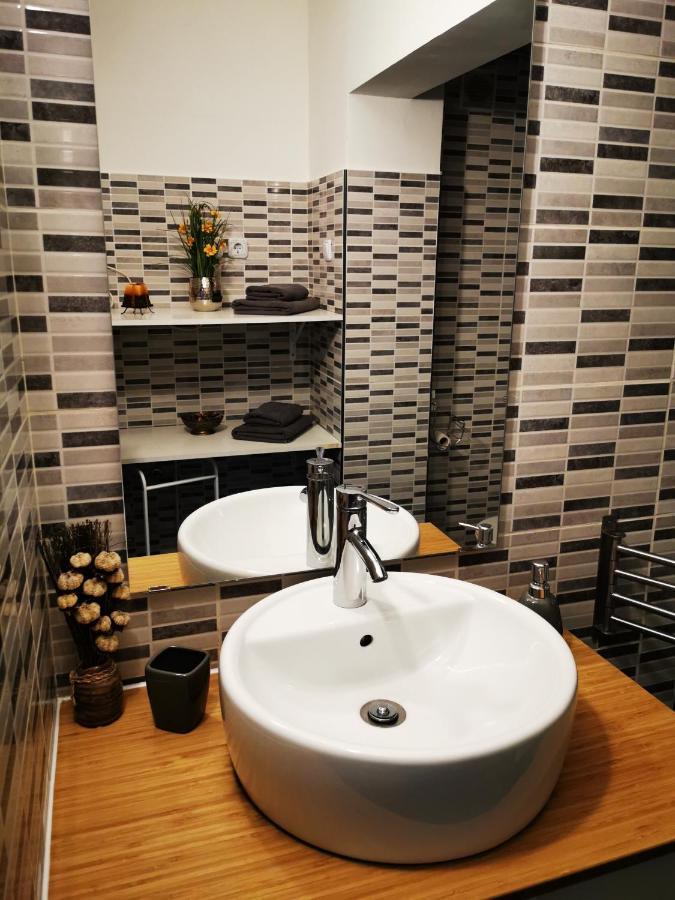 דירות בודפשט Kst Apartman מראה חיצוני תמונה
